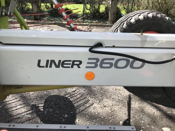 Claas LINER 3600 in Antrim