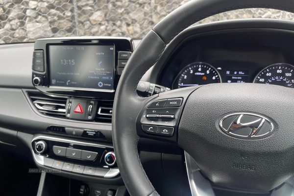 Hyundai i30 1.0T GDi SE Connect 5dr (0 PS) in Fermanagh