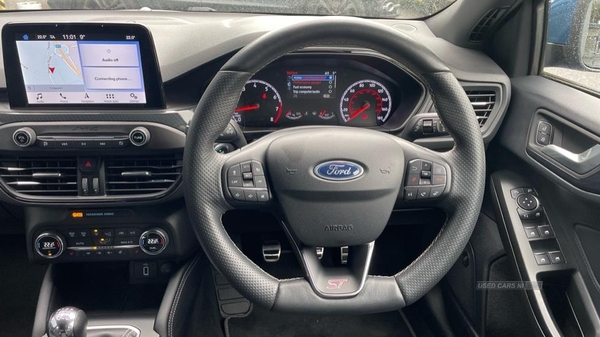 Ford Focus 2.3T EcoBoost ST Euro 6 (s/s) 5dr in Armagh