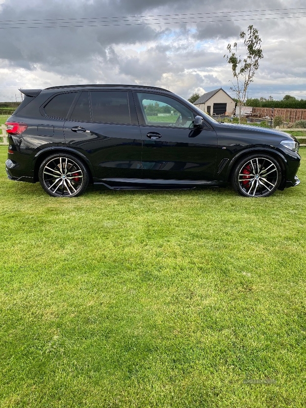 BMW X5 xDrive30d MHT M Sport 5dr Auto in Derry / Londonderry