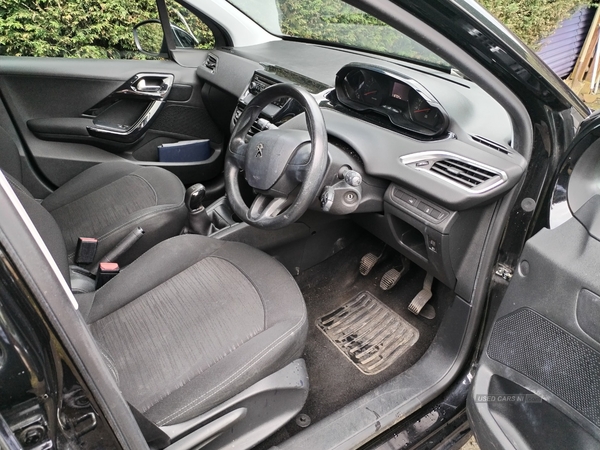 Peugeot 208 1.4 HDi Access+ 5dr in Antrim