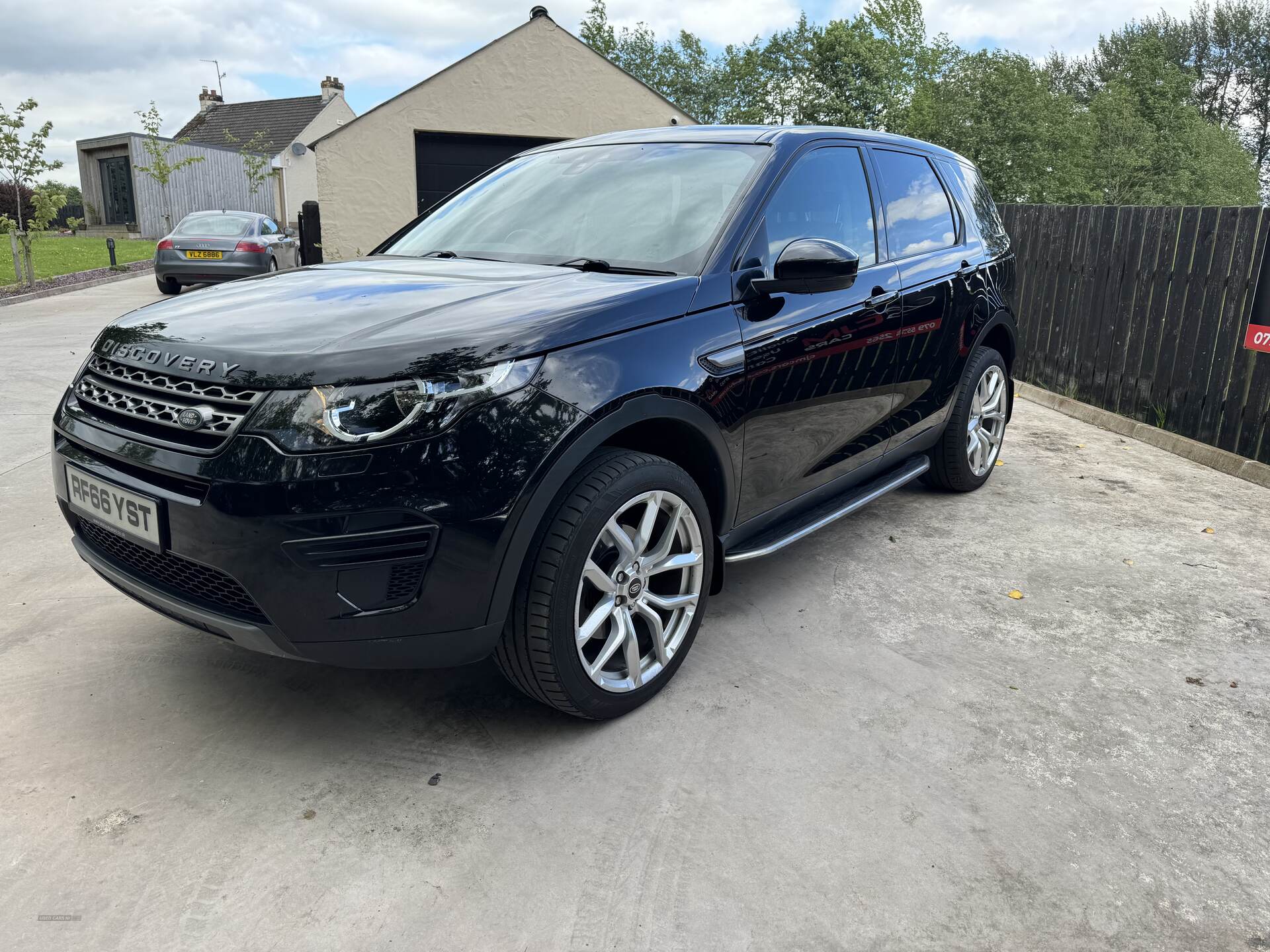 Land Rover Discovery Sport DIESEL SW in Tyrone