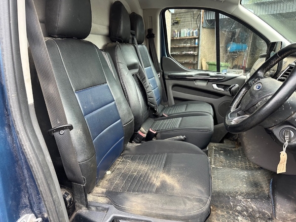 Ford Transit 2.0d CUSTOM 300 LIMITED EDITION in Down