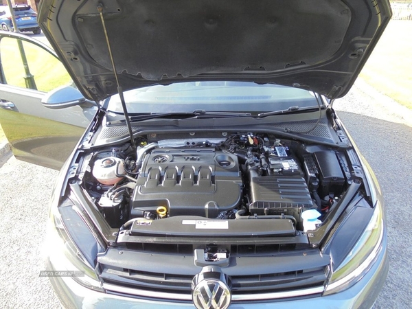 Volkswagen Golf 1.6 GT TDI DSG 5d 114 BHP 6 MONTHS WARRANTY / 12 MONTHS MOT in Down