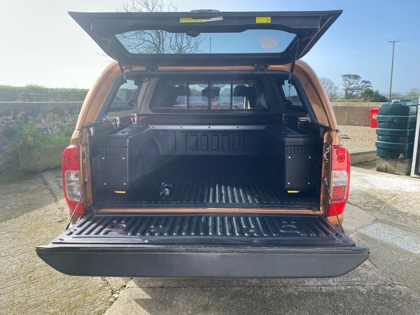 Nissan Navara Double Cab Pick Up Tekna 2.3dCi 190 4WD Auto in Down