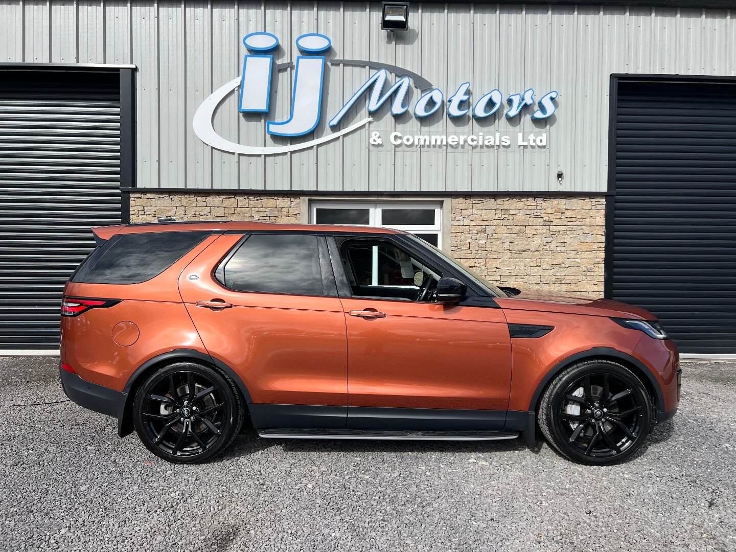 Land Rover Discovery DIESEL SW in Tyrone