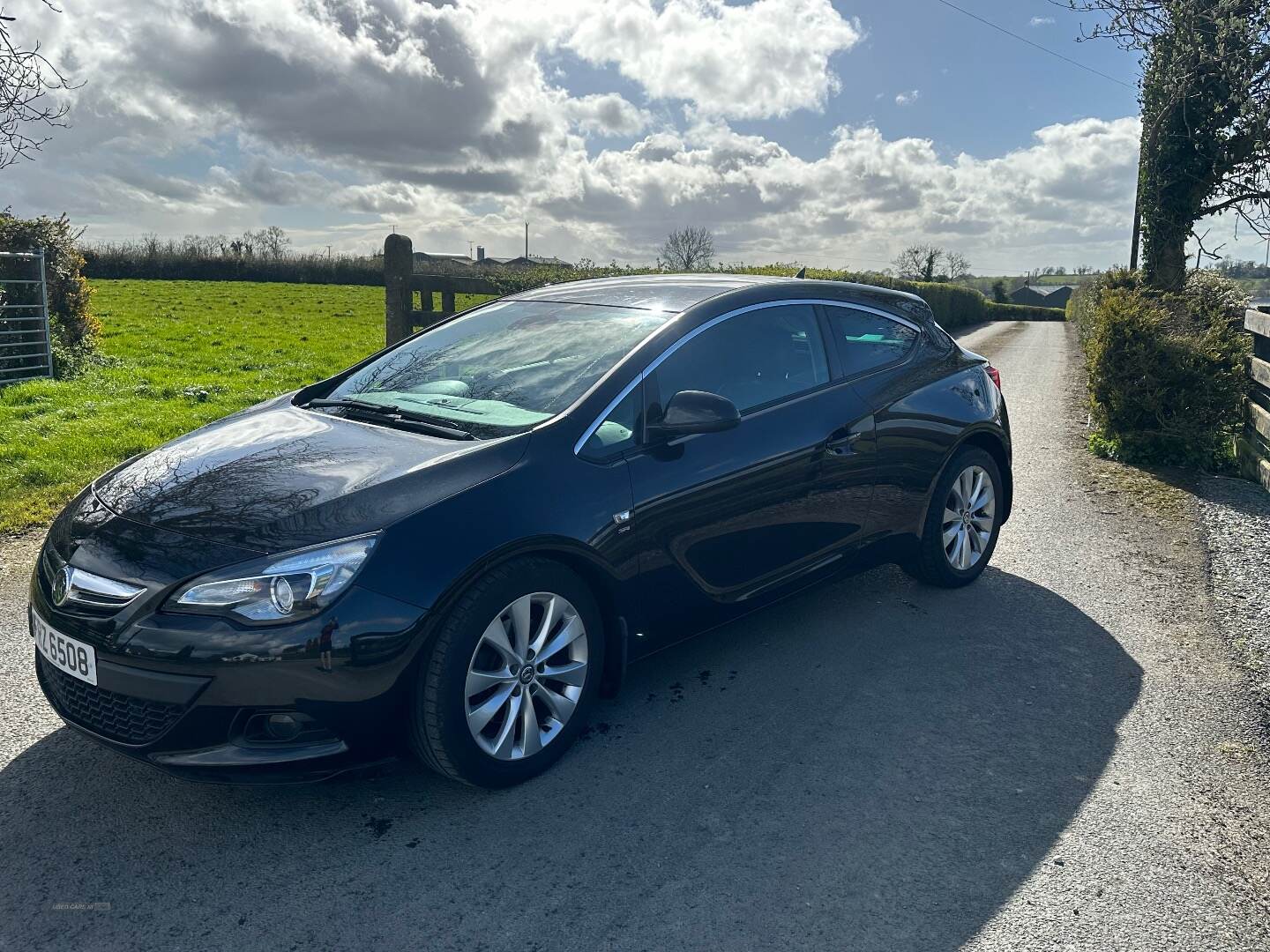 Vauxhall Astra GTC COUPE in Armagh