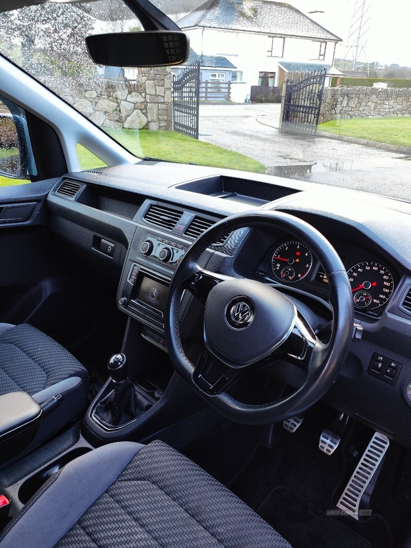 Volkswagen Caddy 2.0 TDI BlueMotion Tech 102PS Highline Van in Derry / Londonderry