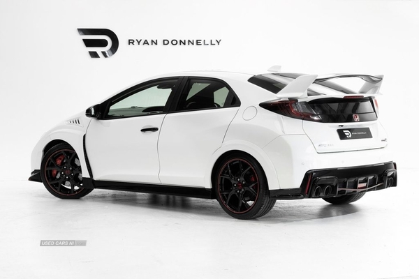 Honda Civic 2.0 I-VTEC TYPE R GT 5d 306 BHP in Derry / Londonderry
