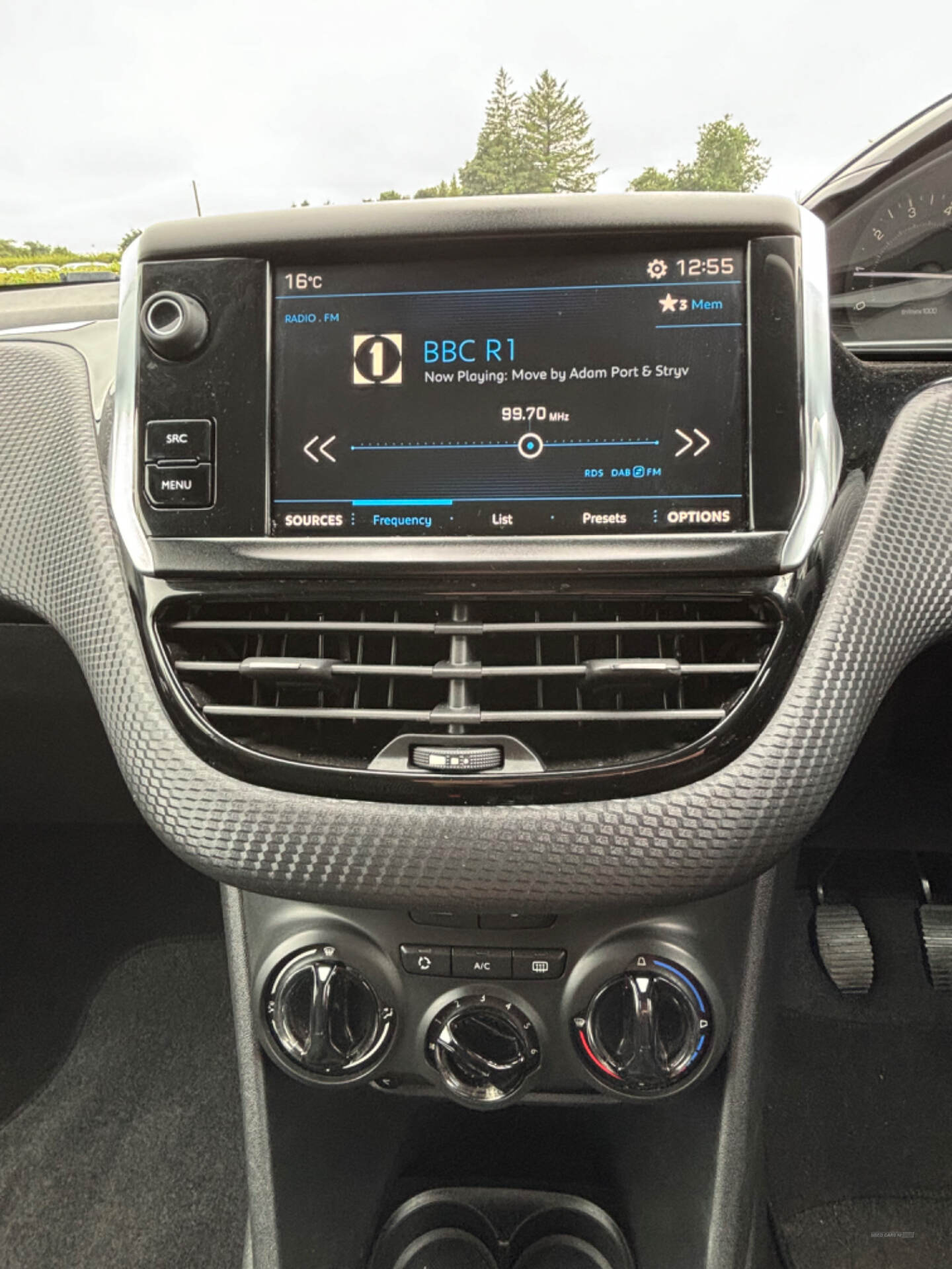 Peugeot 208 HATCHBACK in Tyrone