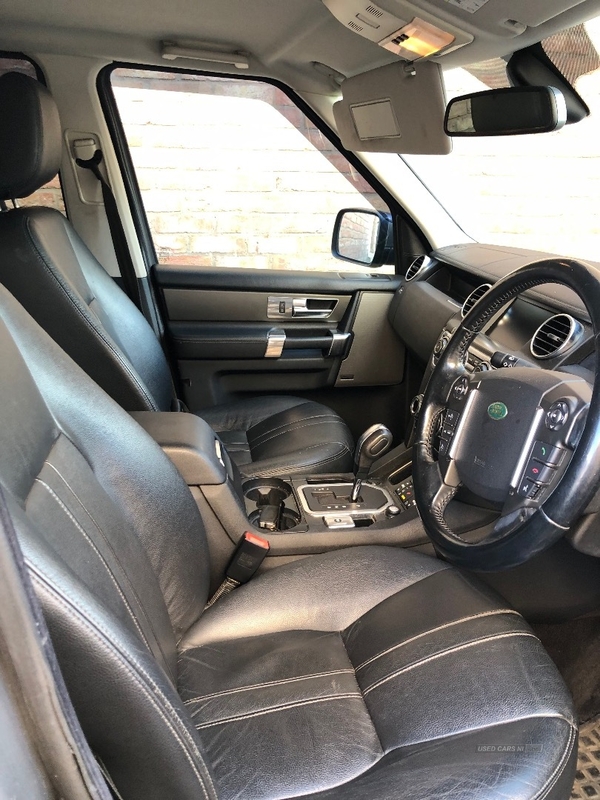 Land Rover Discovery 3.0 TDV6 XS 5dr Auto in Armagh