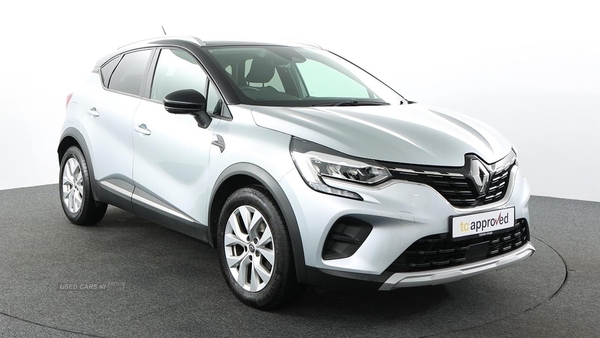 Renault Captur ICONIC TCE EDC in Tyrone