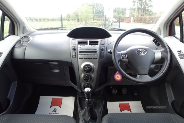 Toyota Yaris 1.3 TR VVT-I 5d 99 BHP £35 ROAD TAX / LOW INSURANCE GROUP in Antrim