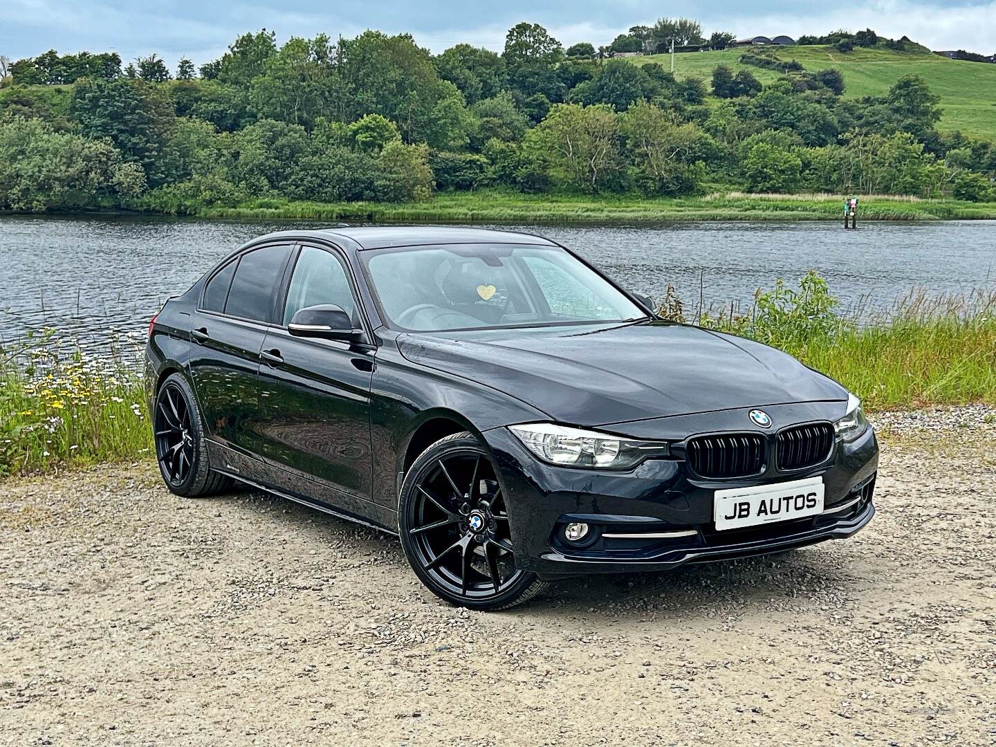 BMW 3 Series DIESEL SALOON in Derry / Londonderry