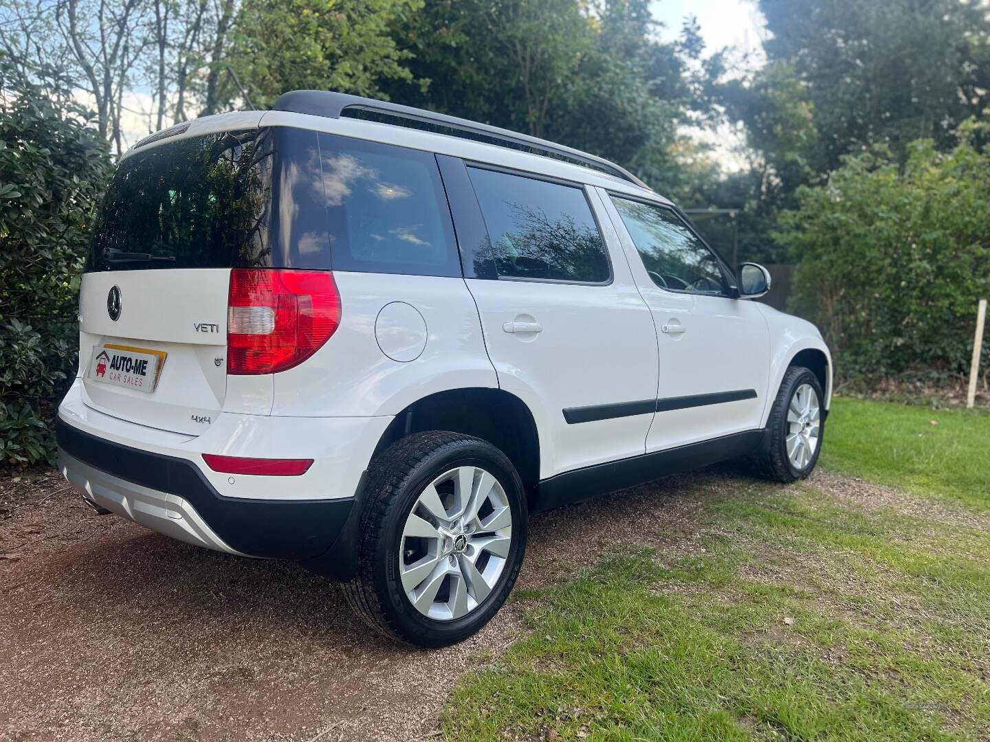 Skoda Yeti OUTDOOR DIESEL ESTATE in Antrim