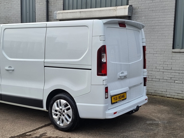 Renault Trafic SWB DIESEL in Tyrone