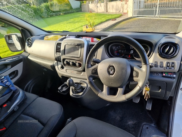 Renault Trafic SWB DIESEL in Tyrone