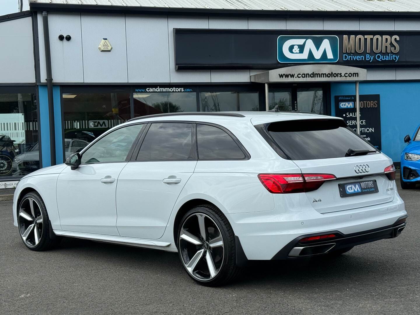 Audi A4 DIESEL AVANT in Tyrone