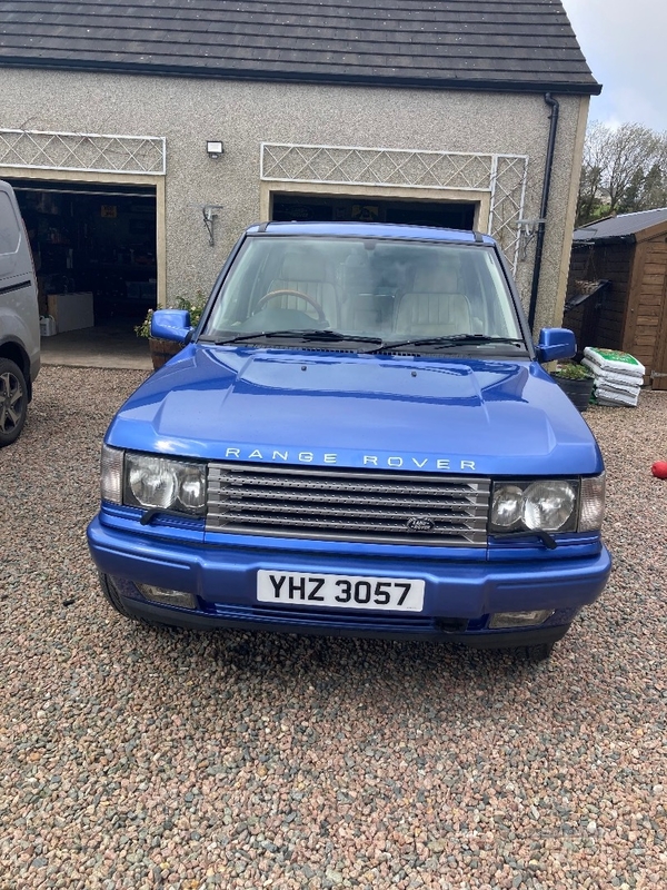Land Rover Range Rover 4.0 HSE 4dr Auto in Tyrone