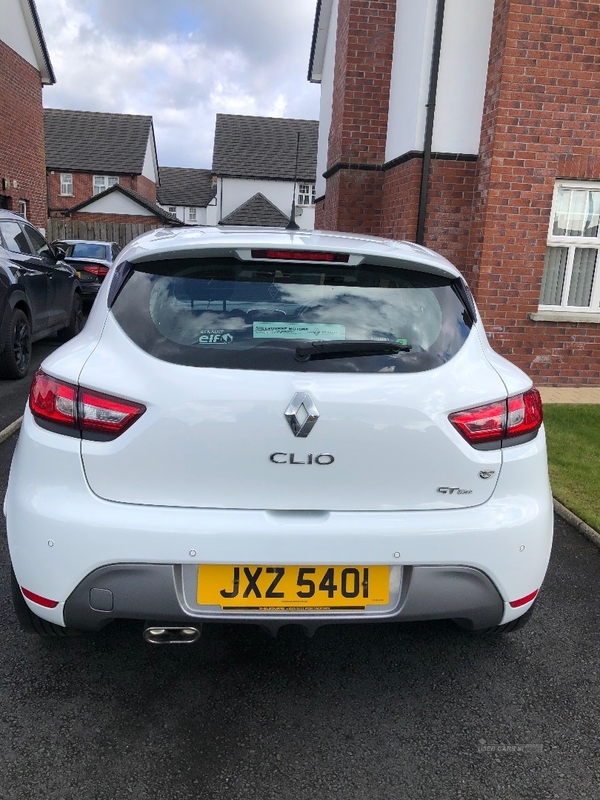 Renault Clio 1.5 dCi 90 Dynamique Nav 5dr in Armagh