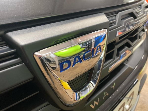 Dacia Sandero Stepway 1.0 Tce Prestige 5Dr Cvt in Down
