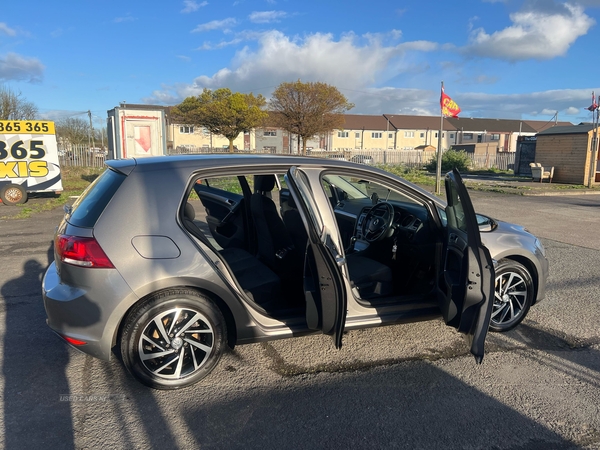 Volkswagen Golf 1.6 TDI 105 Match 5dr DSG in Derry / Londonderry