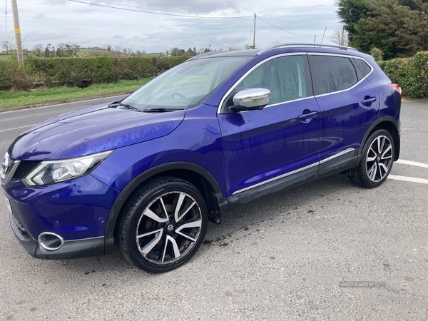 Nissan Qashqai DIESEL HATCHBACK in Down