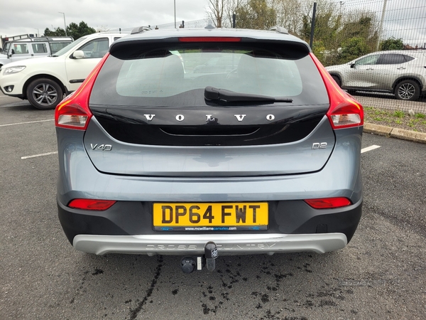 Volvo V40 DIESEL HATCHBACK in Down