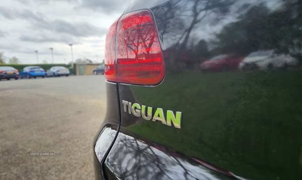 Volkswagen Tiguan 2.0 TDi BlueMotion Tech S 110 5dr [2WD] in Antrim