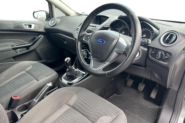 Ford Fiesta 1.25 82 Zetec 3dr - BLUETOOTH, AIR CON, ALLOYS - TAKE ME HOME in Armagh