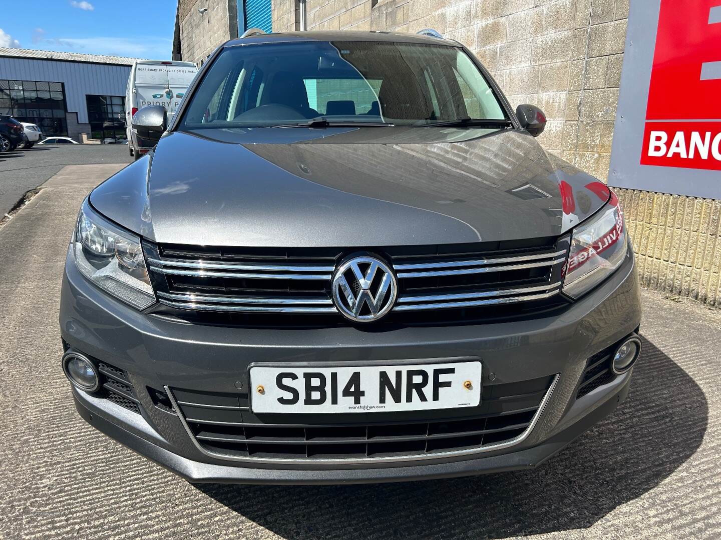 Volkswagen Tiguan DIESEL ESTATE in Down