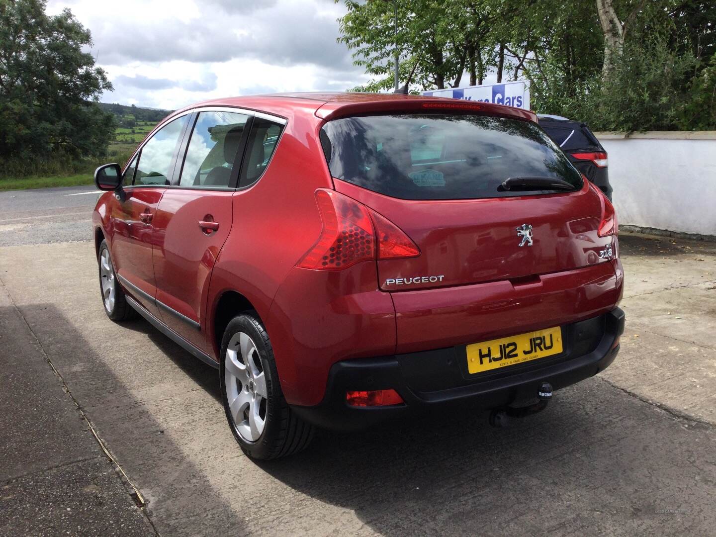 Peugeot 3008 DIESEL ESTATE in Derry / Londonderry