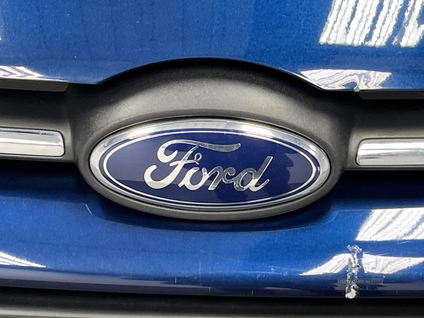 Ford Focus 1.6 125 Zetec 5Dr in Antrim