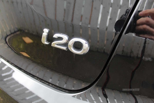 Hyundai i20 2015 (15) 1.4 SE (100 PS) 5 Door in Antrim