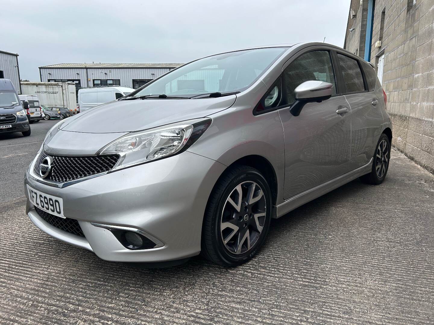 Nissan Note DIESEL HATCHBACK in Down