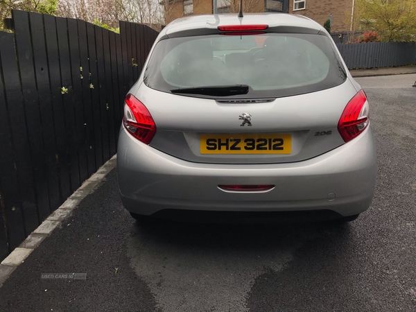 Peugeot 208 1.4 HDi Active 5dr in Antrim