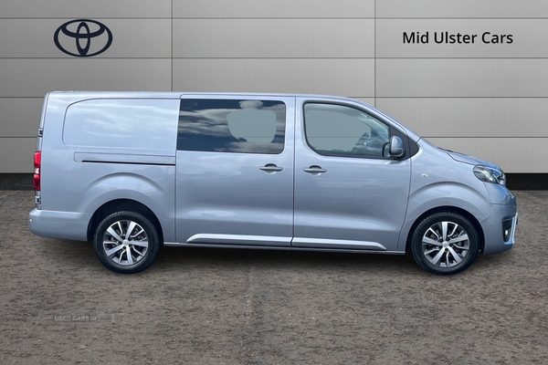 Toyota Proace 2.0D Design Long Crew Van Auto LWB Euro 6 (s/s) 6dr (6 Seat) in Tyrone