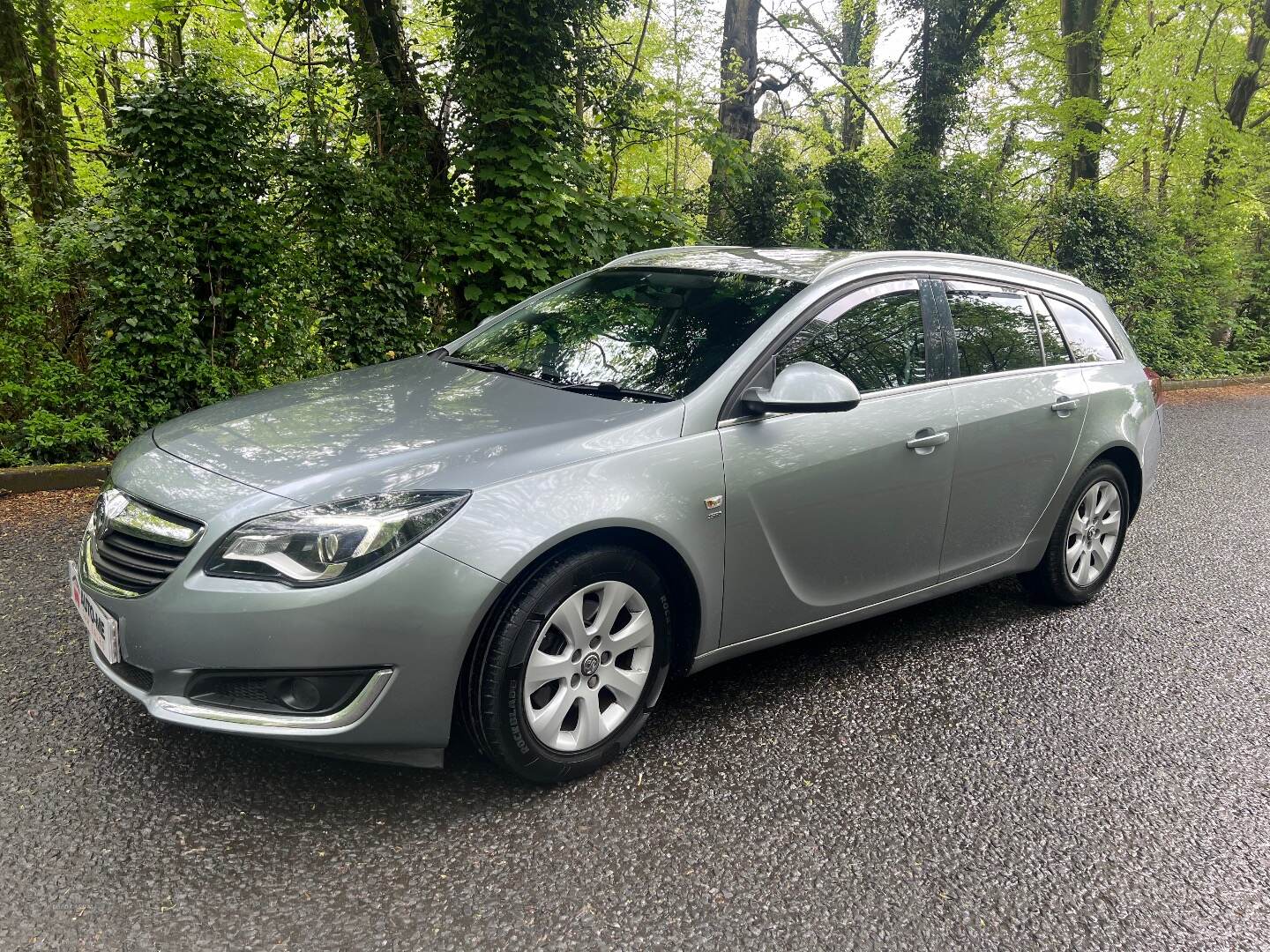 Vauxhall Insignia DIESEL SPORTS TOURER in Antrim