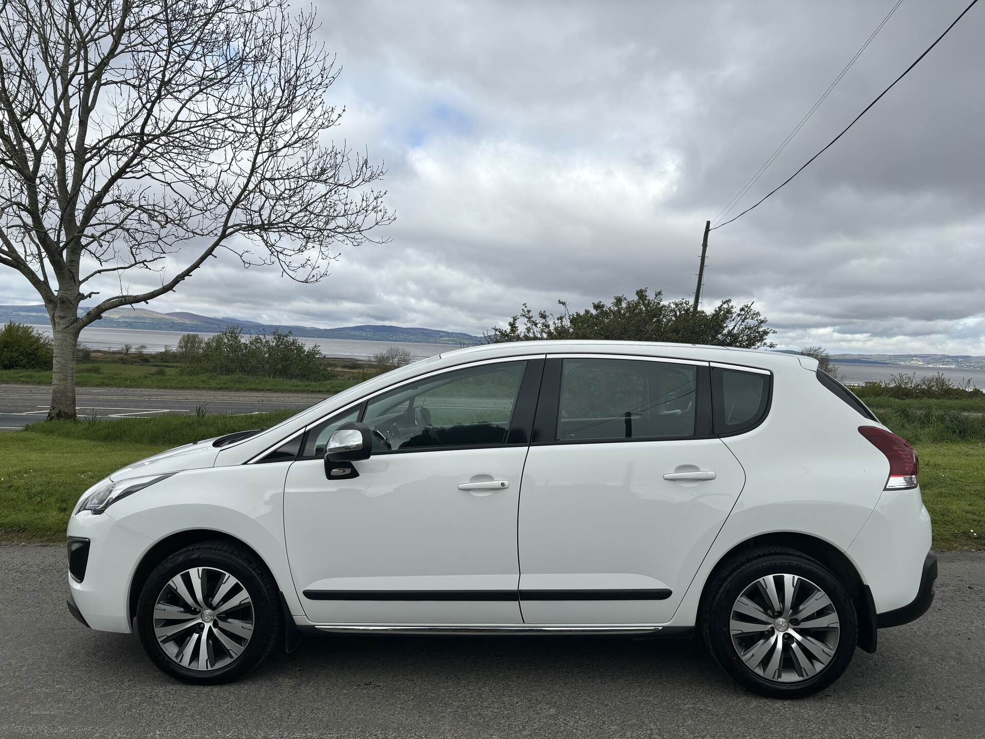 Peugeot 3008 DIESEL ESTATE in Derry / Londonderry