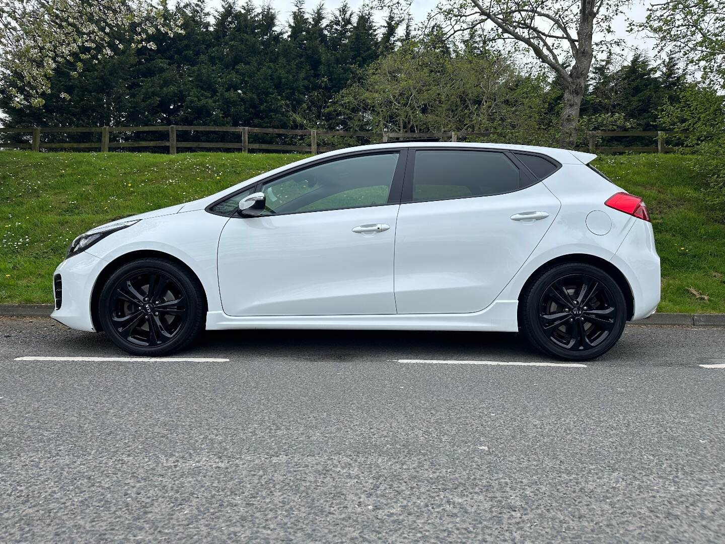 Kia Ceed DIESEL HATCHBACK in Down