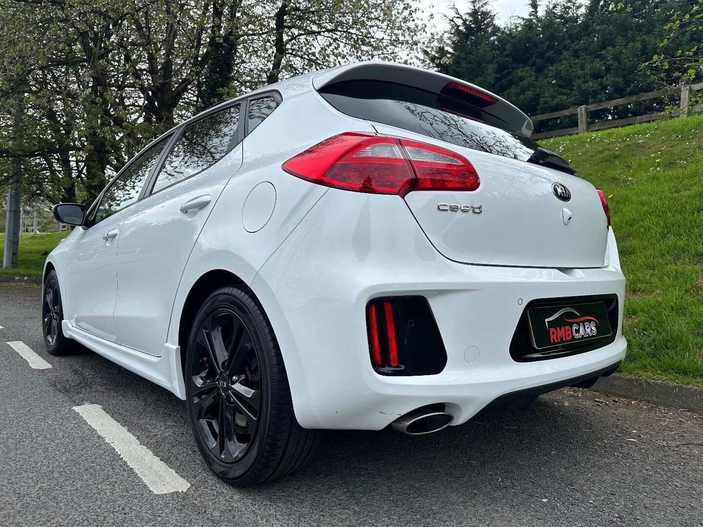 Kia Ceed DIESEL HATCHBACK in Down