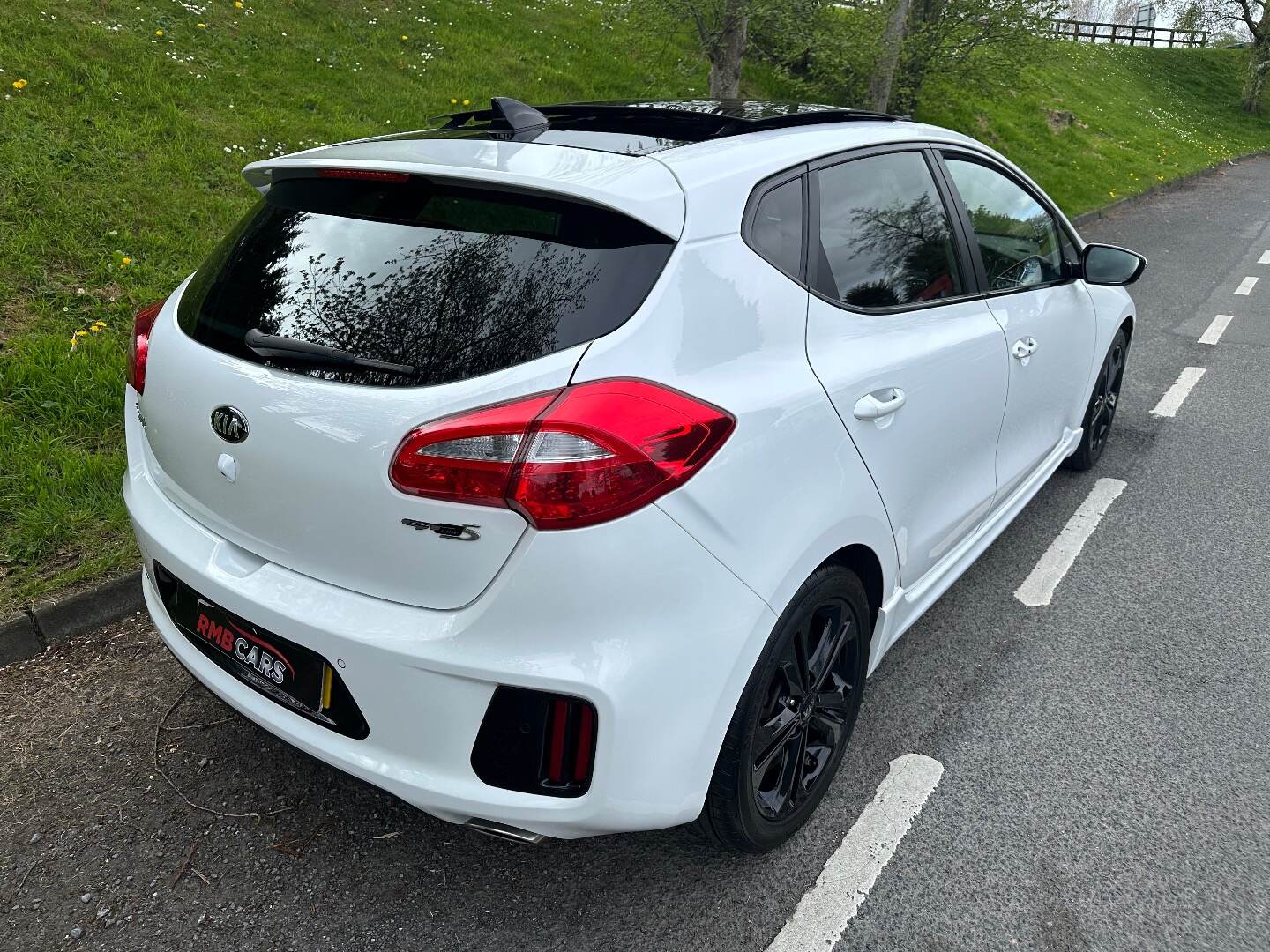 Kia Ceed DIESEL HATCHBACK in Down