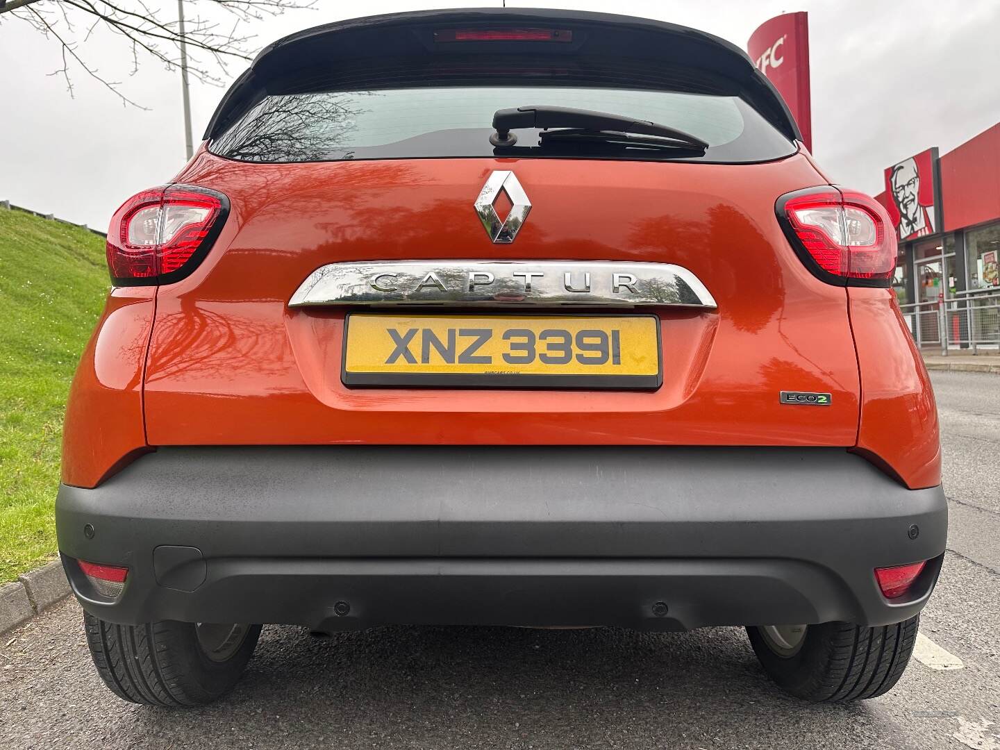 Renault Captur DIESEL HATCHBACK in Down