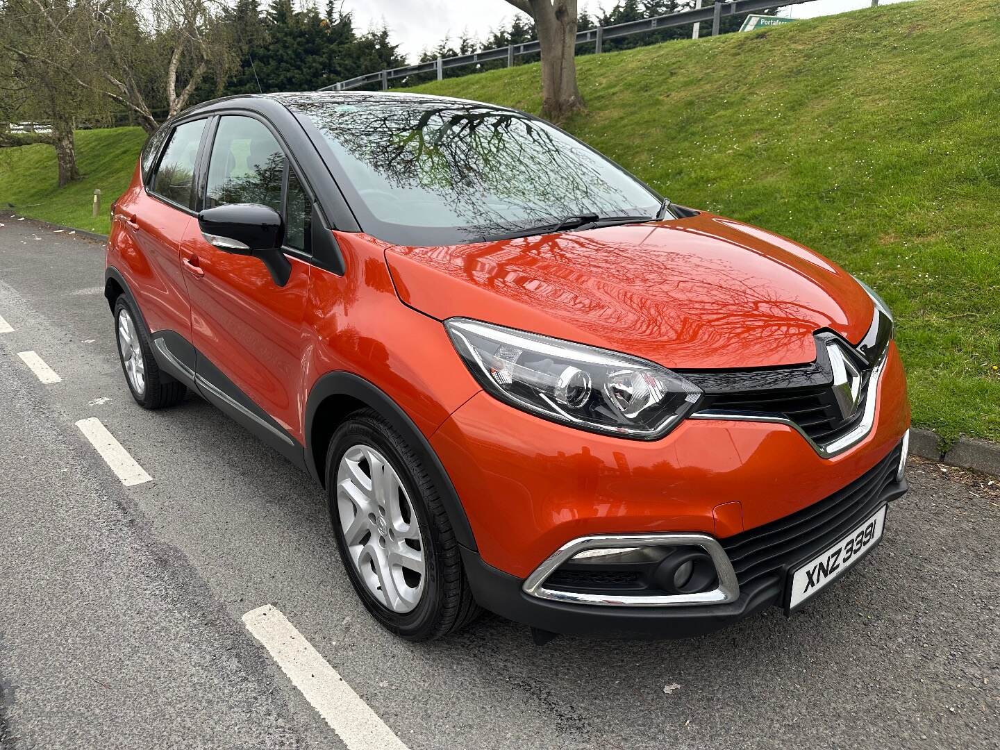 Renault Captur DIESEL HATCHBACK in Down