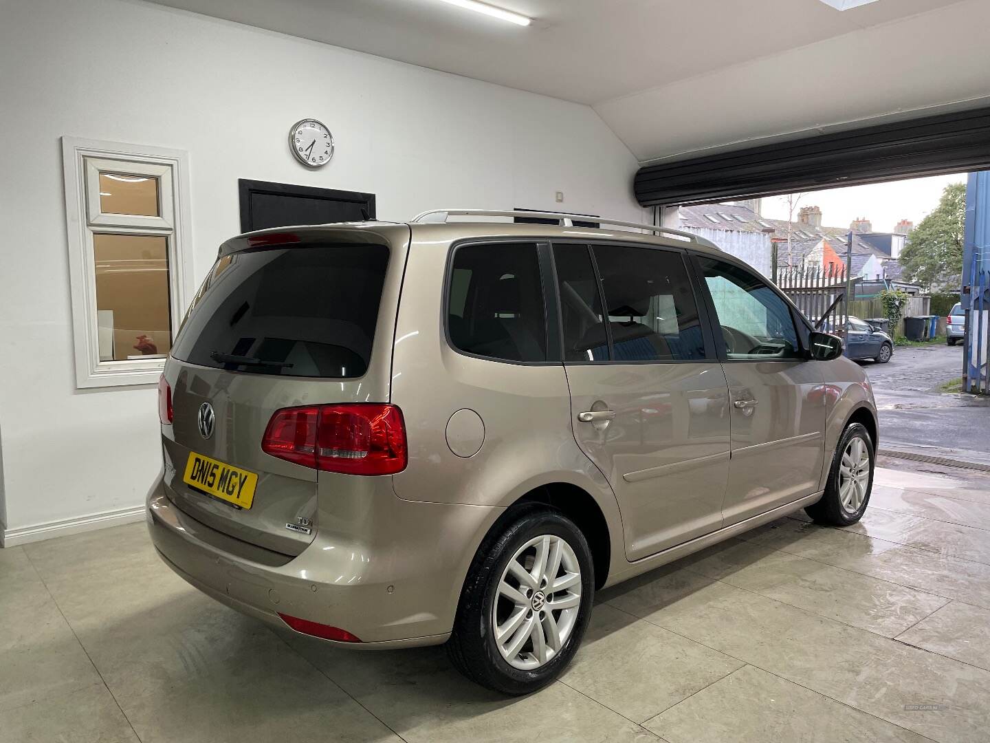 Volkswagen Touran DIESEL ESTATE in Down