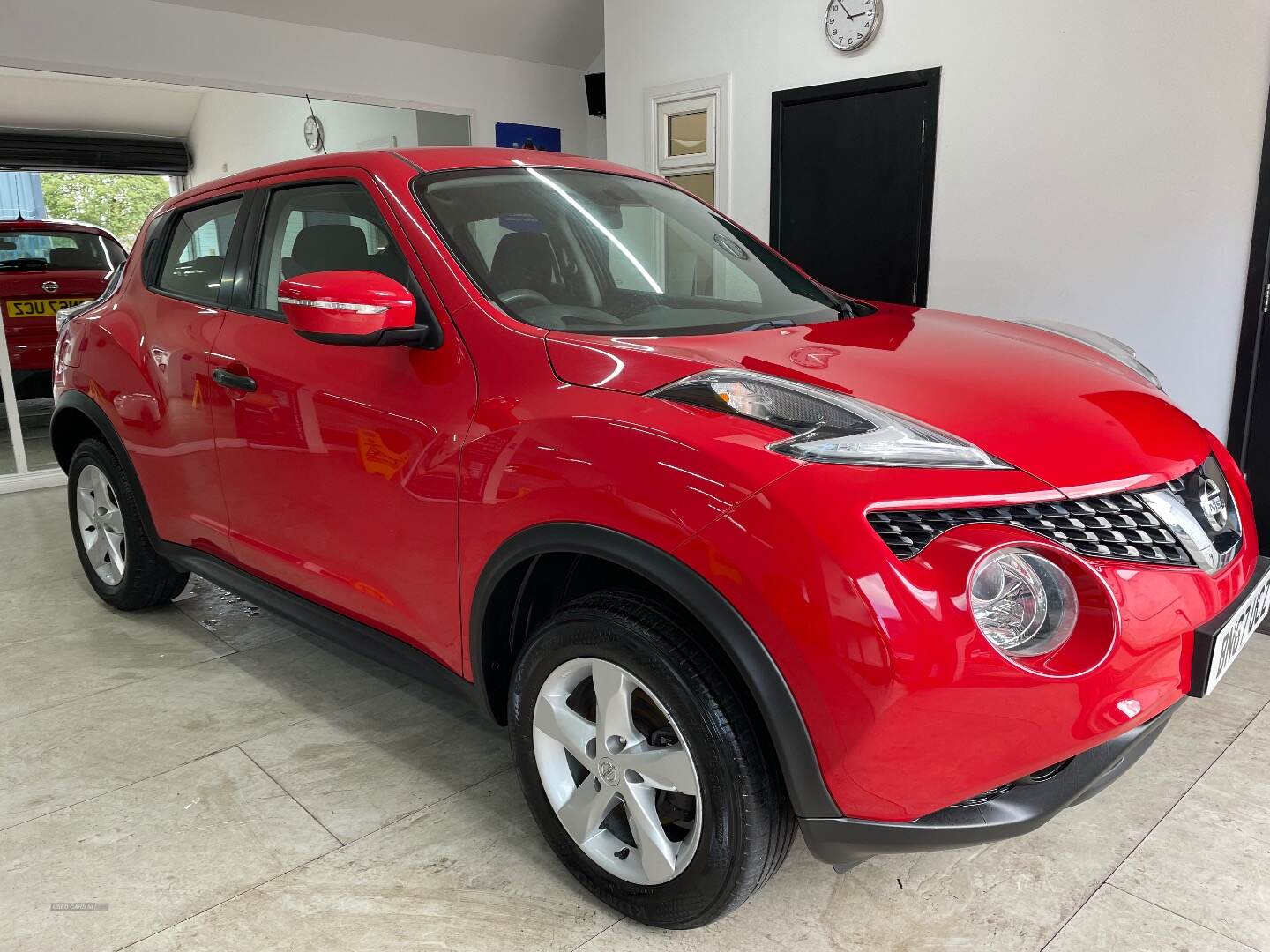 Nissan Juke HATCHBACK in Down