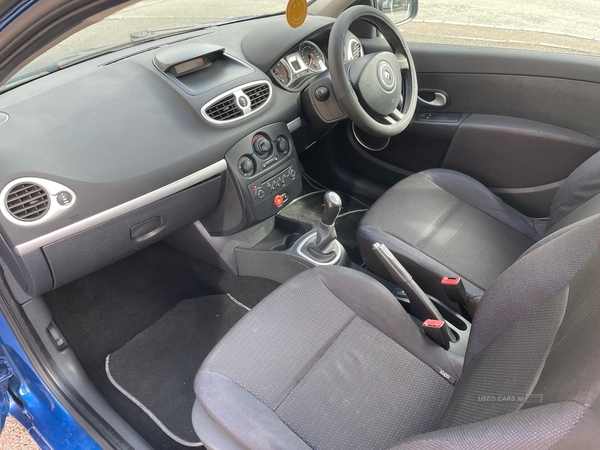 Renault Clio 1.2 16V Dynamique 3dr [AC] in Tyrone