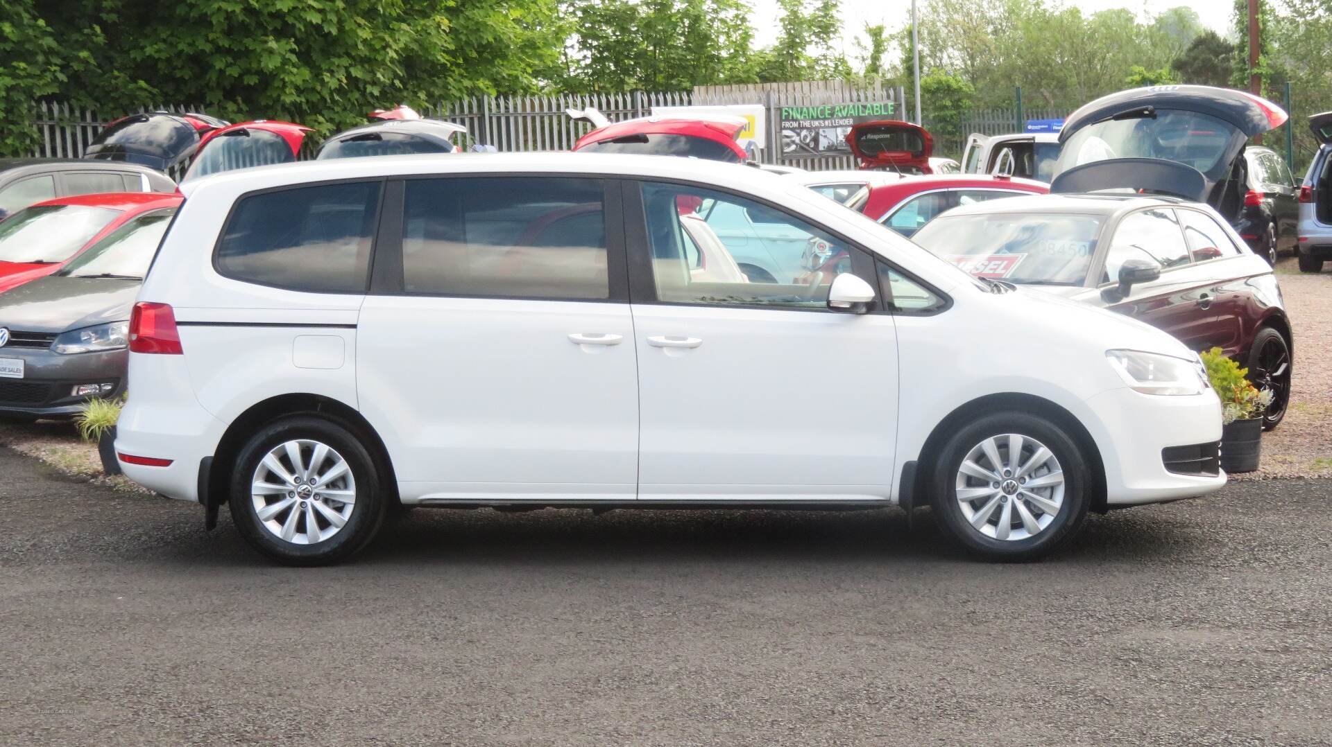 Volkswagen Sharan DIESEL ESTATE in Derry / Londonderry