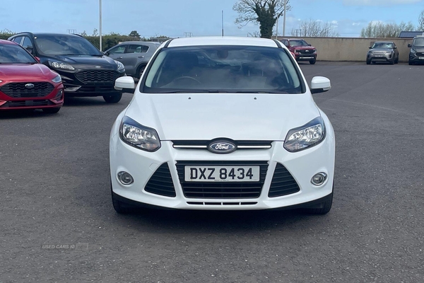 Ford Focus ZETEC 1.0 IN WHITE WITH 75K in Armagh