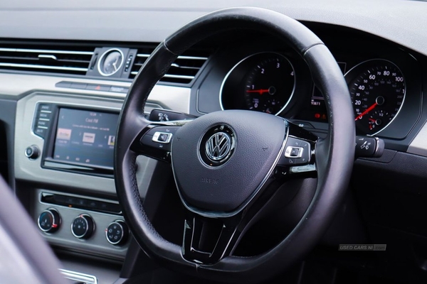 Volkswagen Passat 1.6 S TDI BLUEMOTION TECHNOLOGY 4d 119 BHP in Down